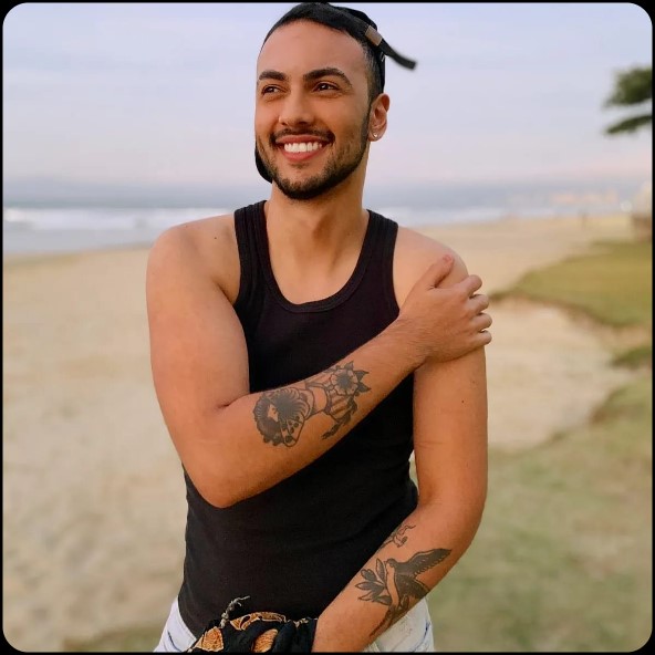 Douglas Garoto de Programa em Balneário Camboriú SC