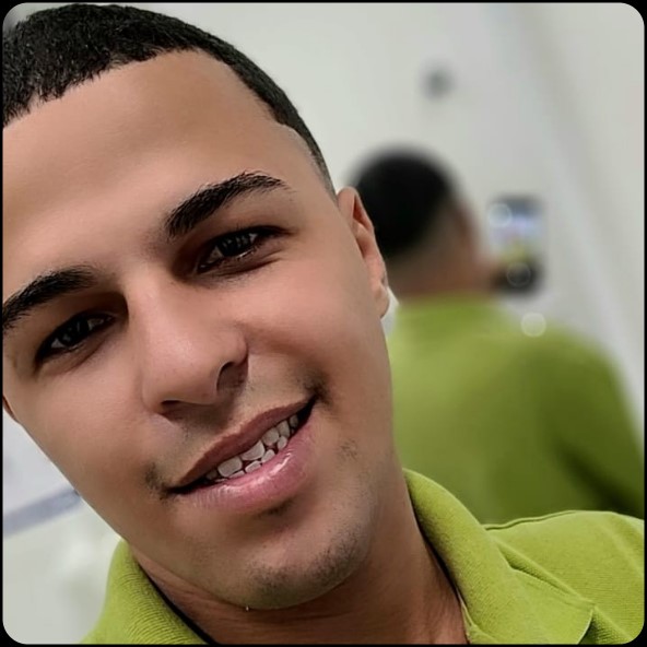 Moreno Dotado acompanhante masculino Praia Grande - 01